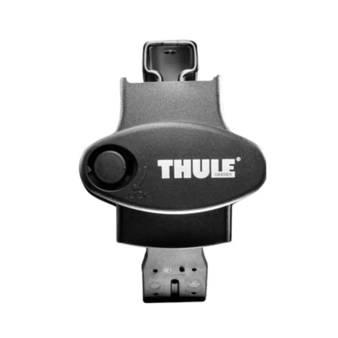 Thule 450R Rapid Crossroad Foot Pack from side with clear branding