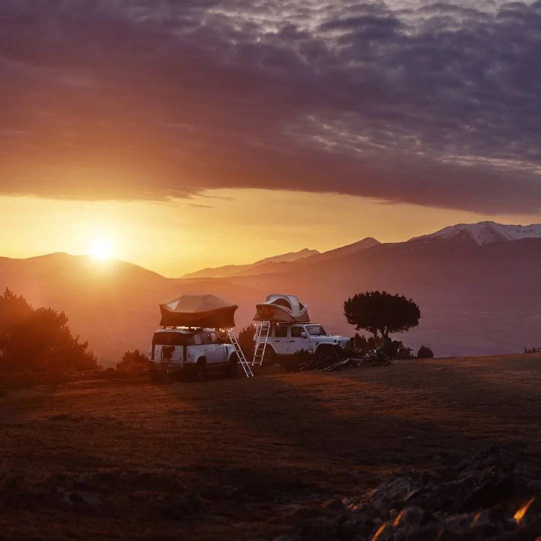 Thule Approach Rooftop Tent in sunset in the mountains