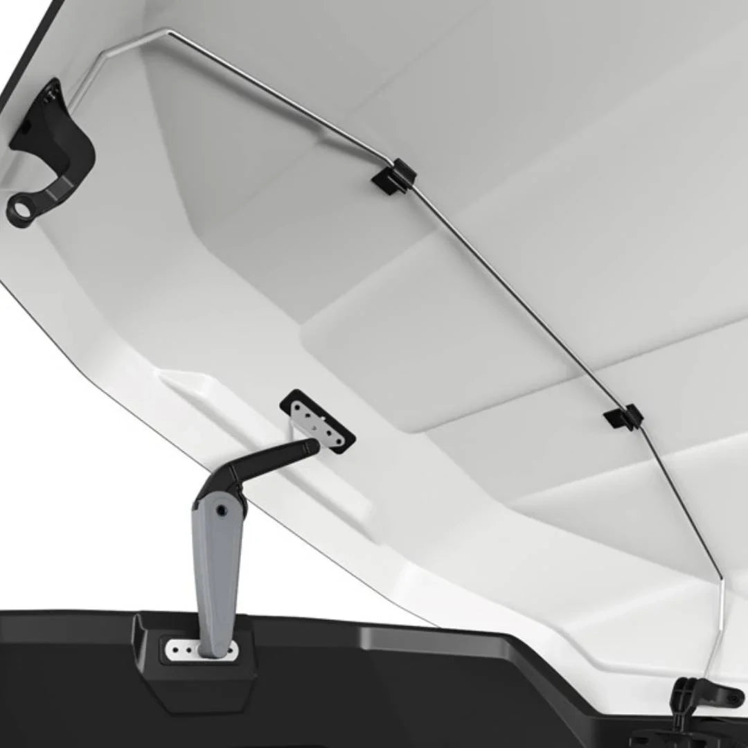 Thule Motion 3 Cargo Box assembly