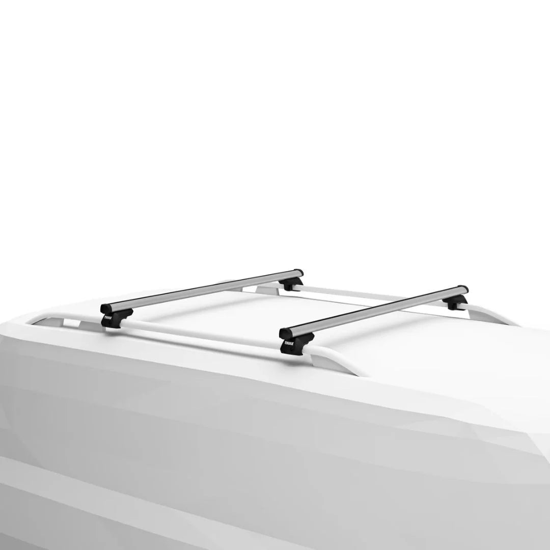 Thule Thule ProBar Evo on car roof