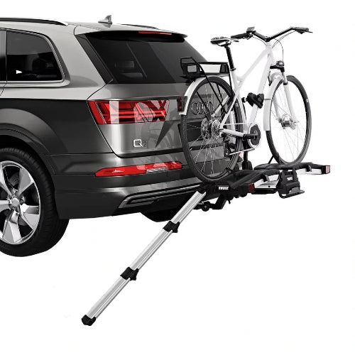 Loading bike onto Thule rack using the Foldable Loading Ramp