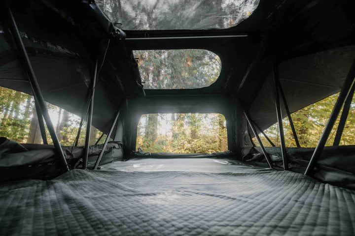 Go Overland Voyage L Rooftop Tent - 4 Person Hybrid Hard Shell RTT