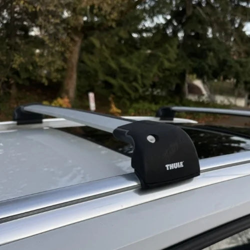 Thule AeroBlade Edge Flush Rails