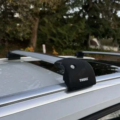 Thule AeroBlade Edge Flush Rails