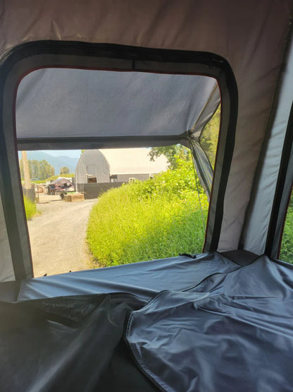 Dog House Plateau Hard Shell Rooftop Tent - Lightweight Aluminum