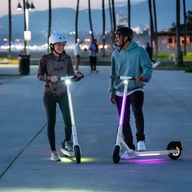OKAI Neon ES20 eScooter lighting bright at night