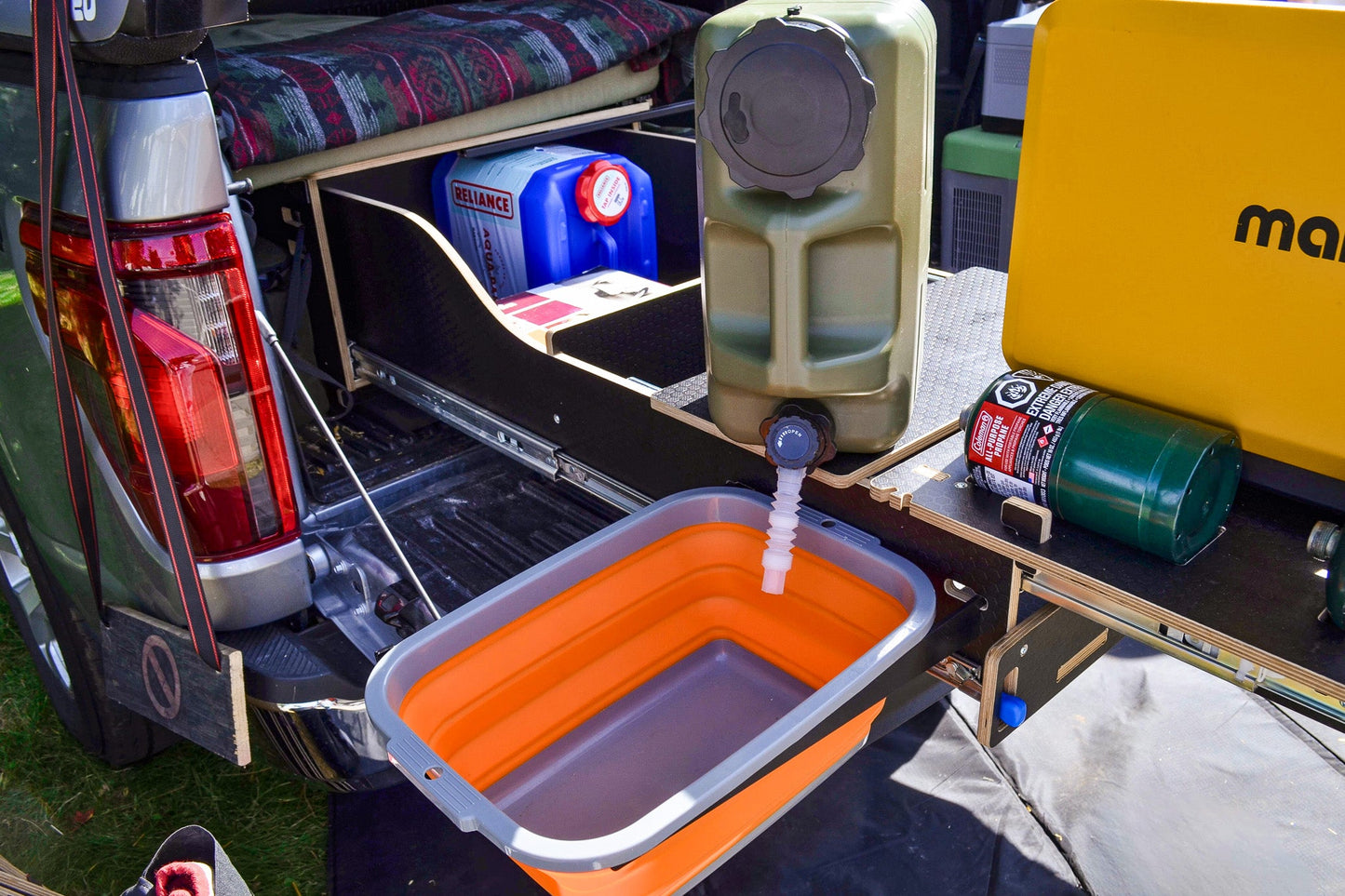 Vanpackers® ExpeditionBox – Truck Camper Box Conversion Kit
