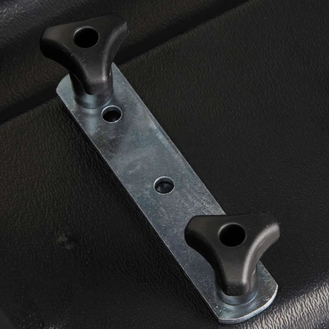 Interior mounting plate with two tightening knobs inside the cargo box.