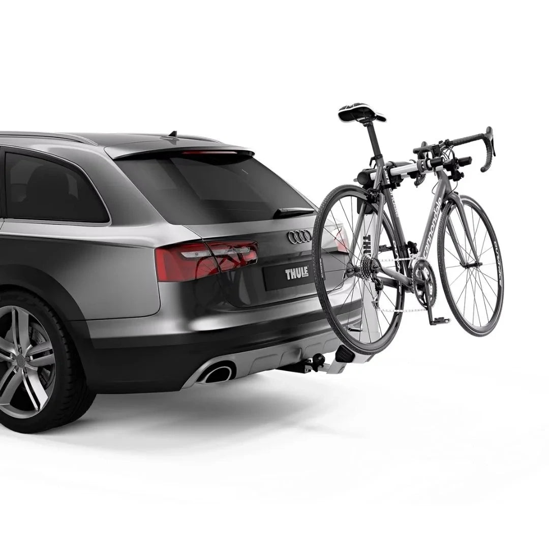 Thule Helium Pro on car hitch with bike