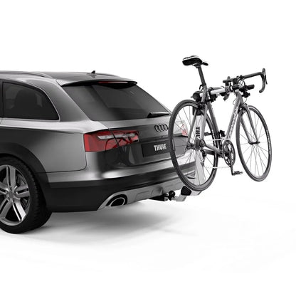 Thule Helium Pro on car hitch with bike