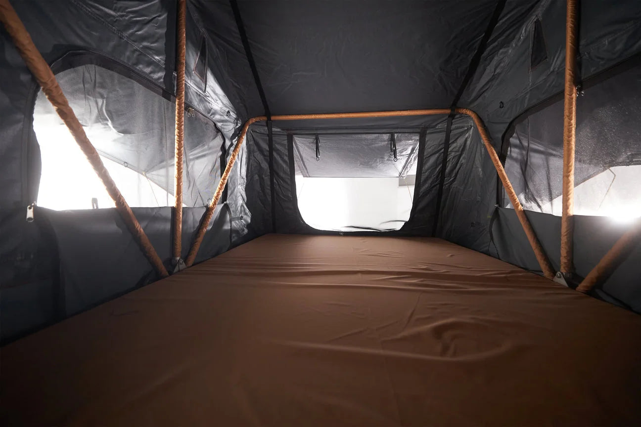 Dog House Badlands Soft Top Rooftop Tent - Soft Shell RTT